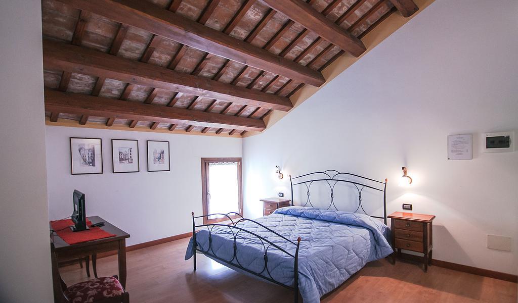 Agriturismo Principe Pio Villa Crespino Bagian luar foto